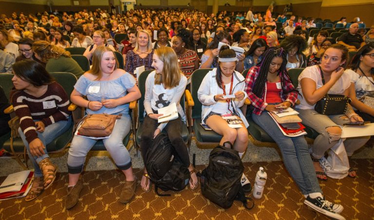 Alverno Reaches Ethnic Diversity Milestone, Surpassing 25% Hispanic Enrollment