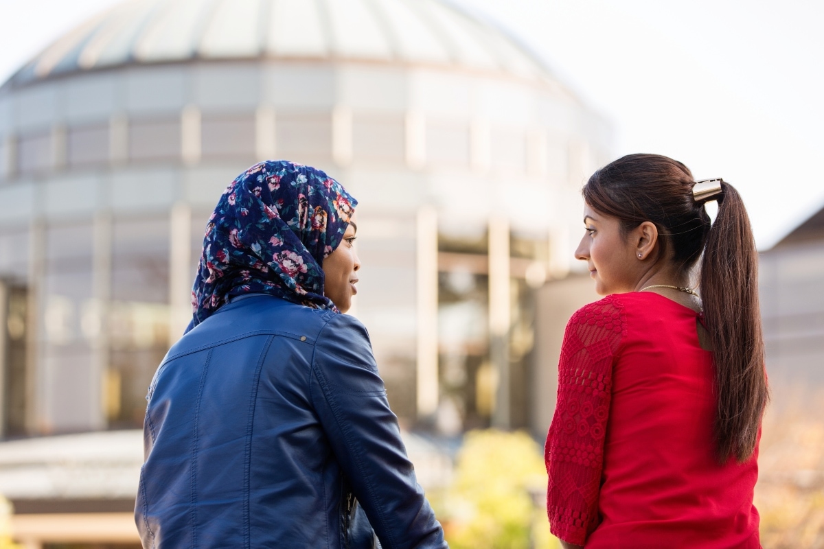 Where College Students Are Most inspired by Their Peers